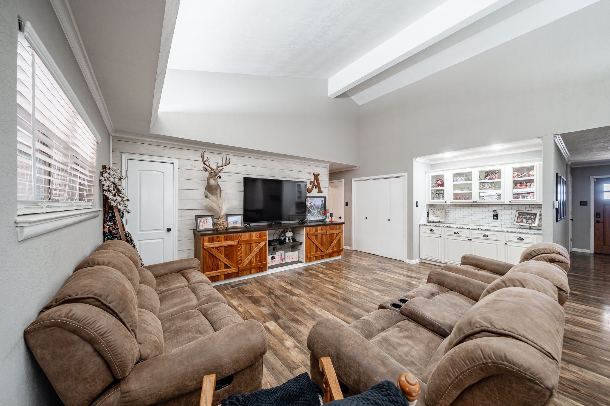 412 N Orange Street Roby TX 79543