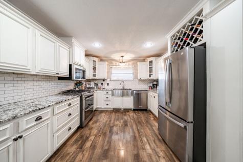 412 N Orange Street Roby TX 79543