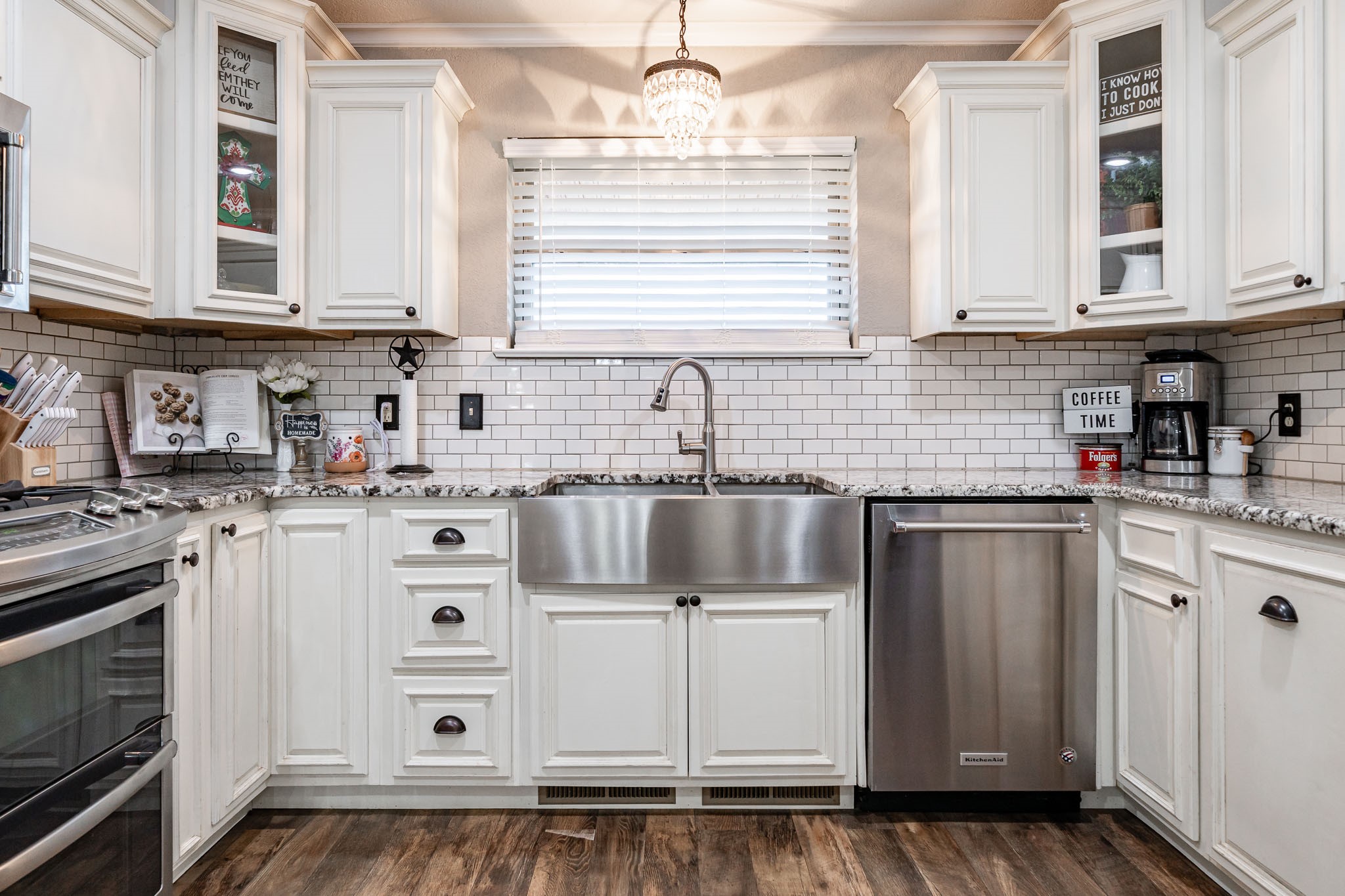 412 N Orange Street Roby TX 79543