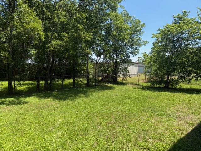 205 E Sabine Street Groesbeck TX 76642