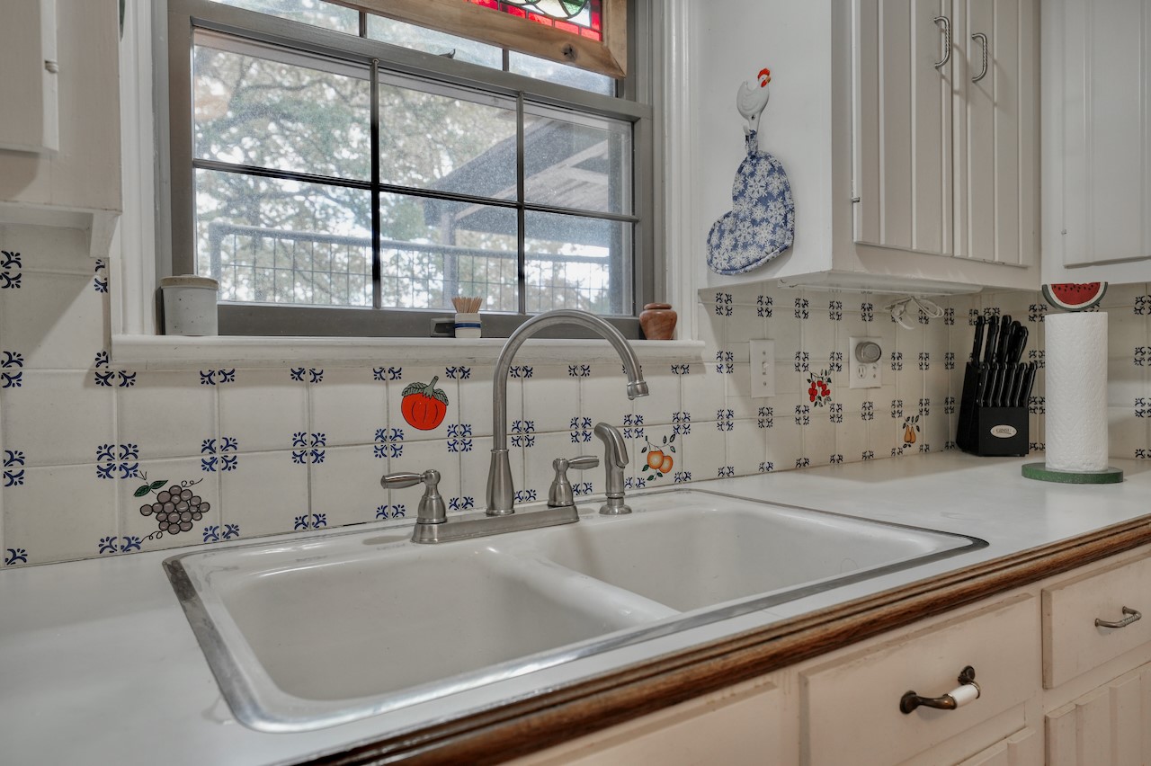 9875 Old Bridge Road Terrell TX 75160