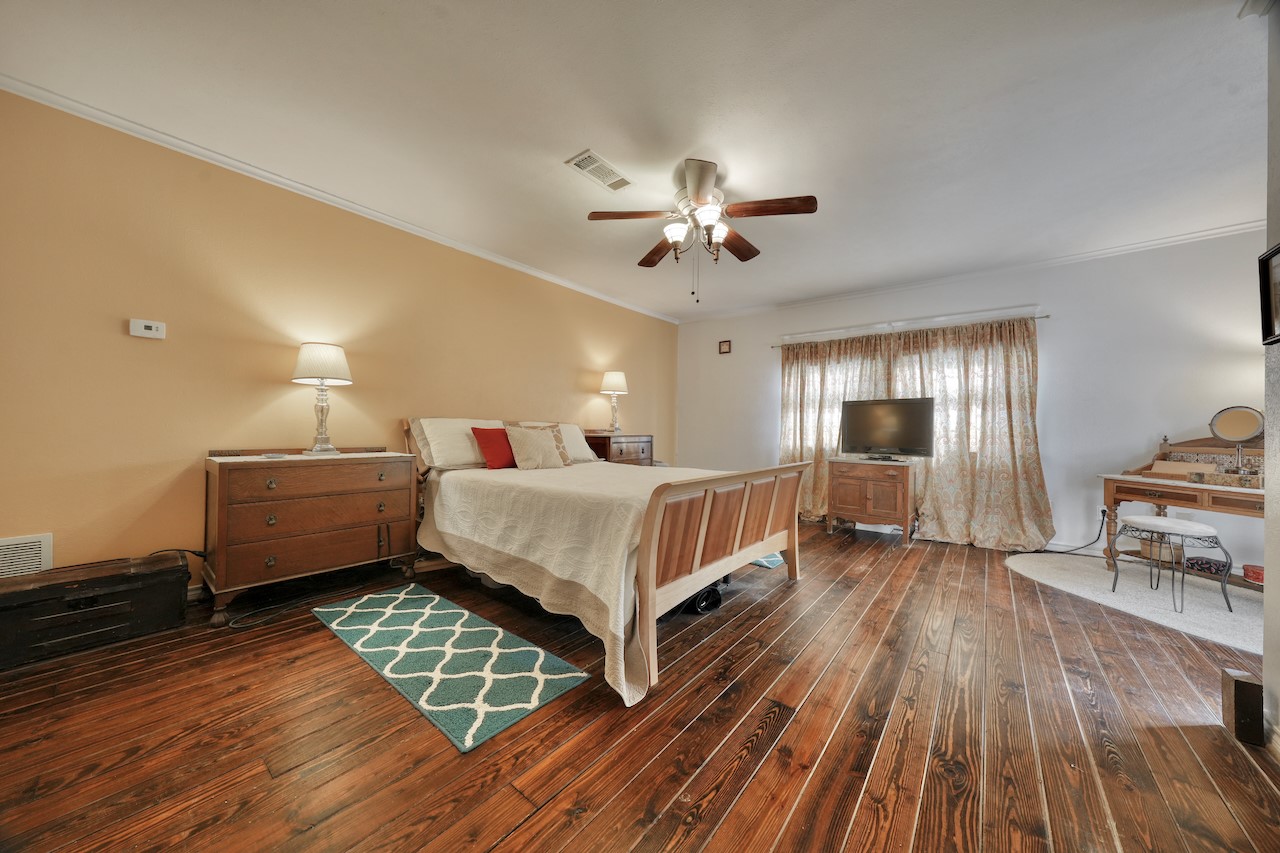 9875 Old Bridge Road Terrell TX 75160