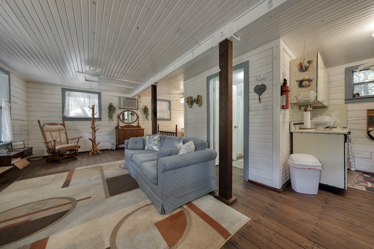 9875 Old Bridge Road Terrell TX 75160