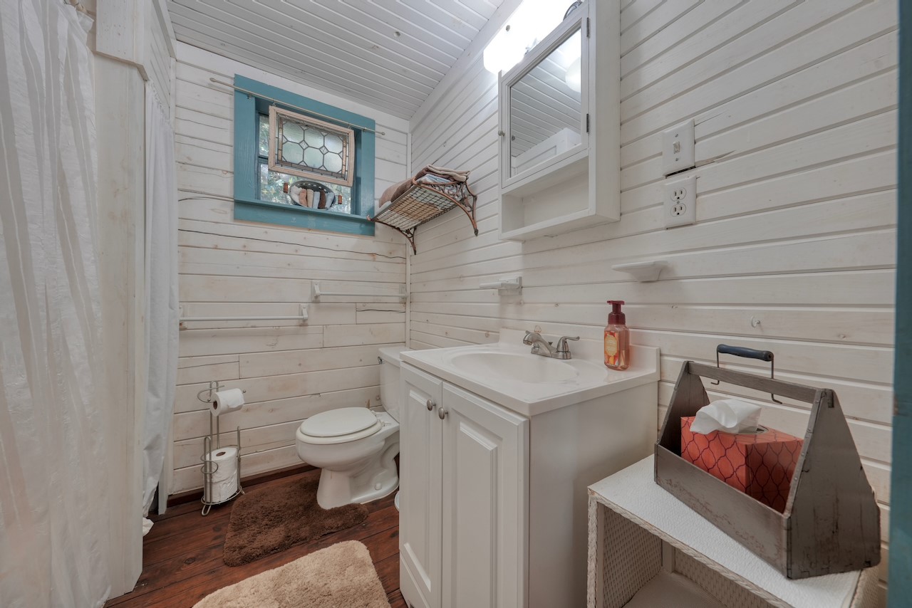 9875 Old Bridge Road Terrell TX 75160