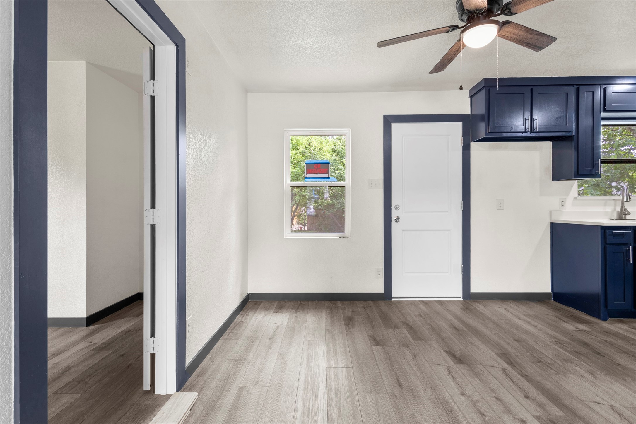 8033 Komalty Drive Dallas TX 75217