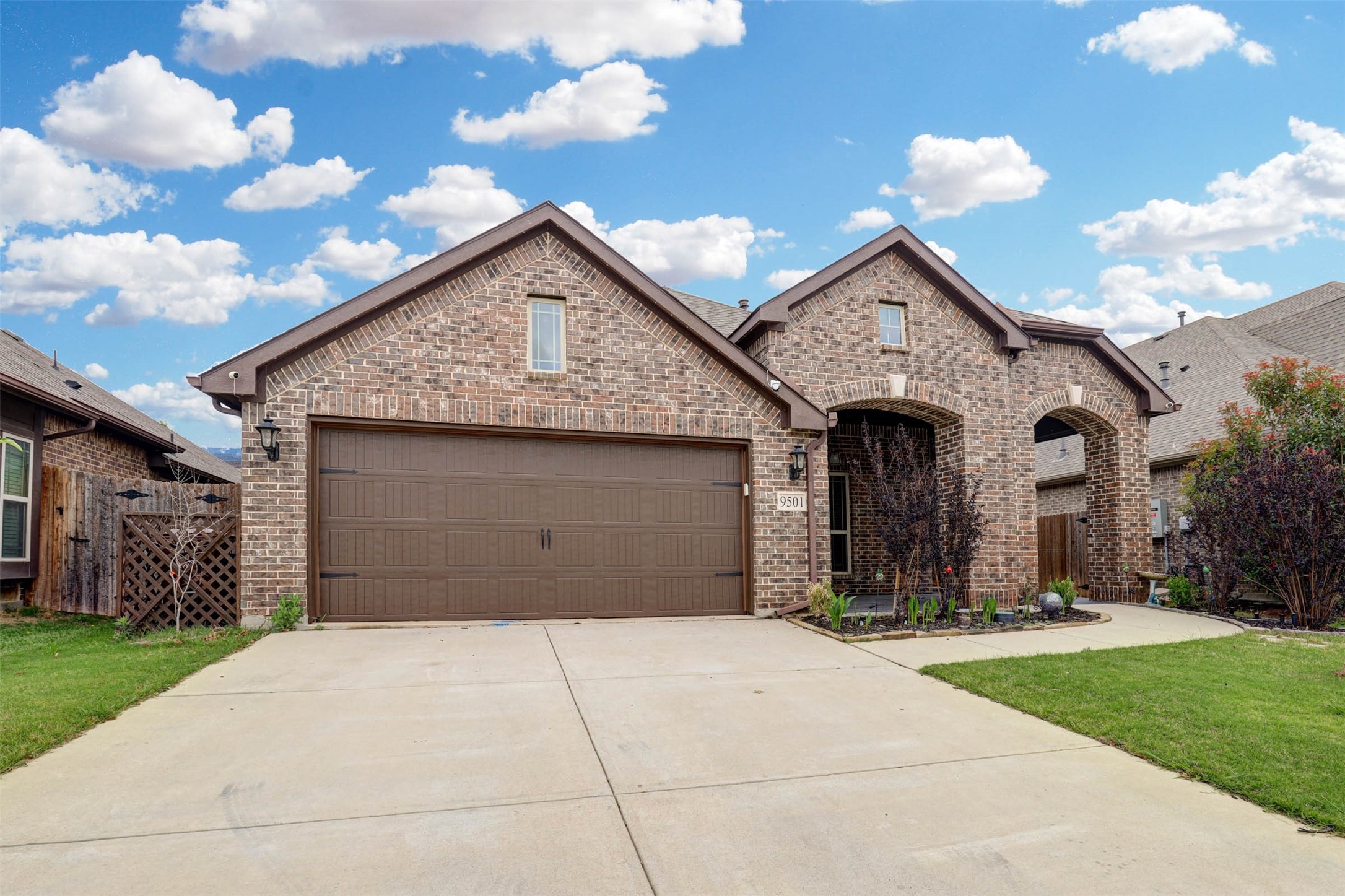 9501 Meadowpark Drive Denton TX 76226