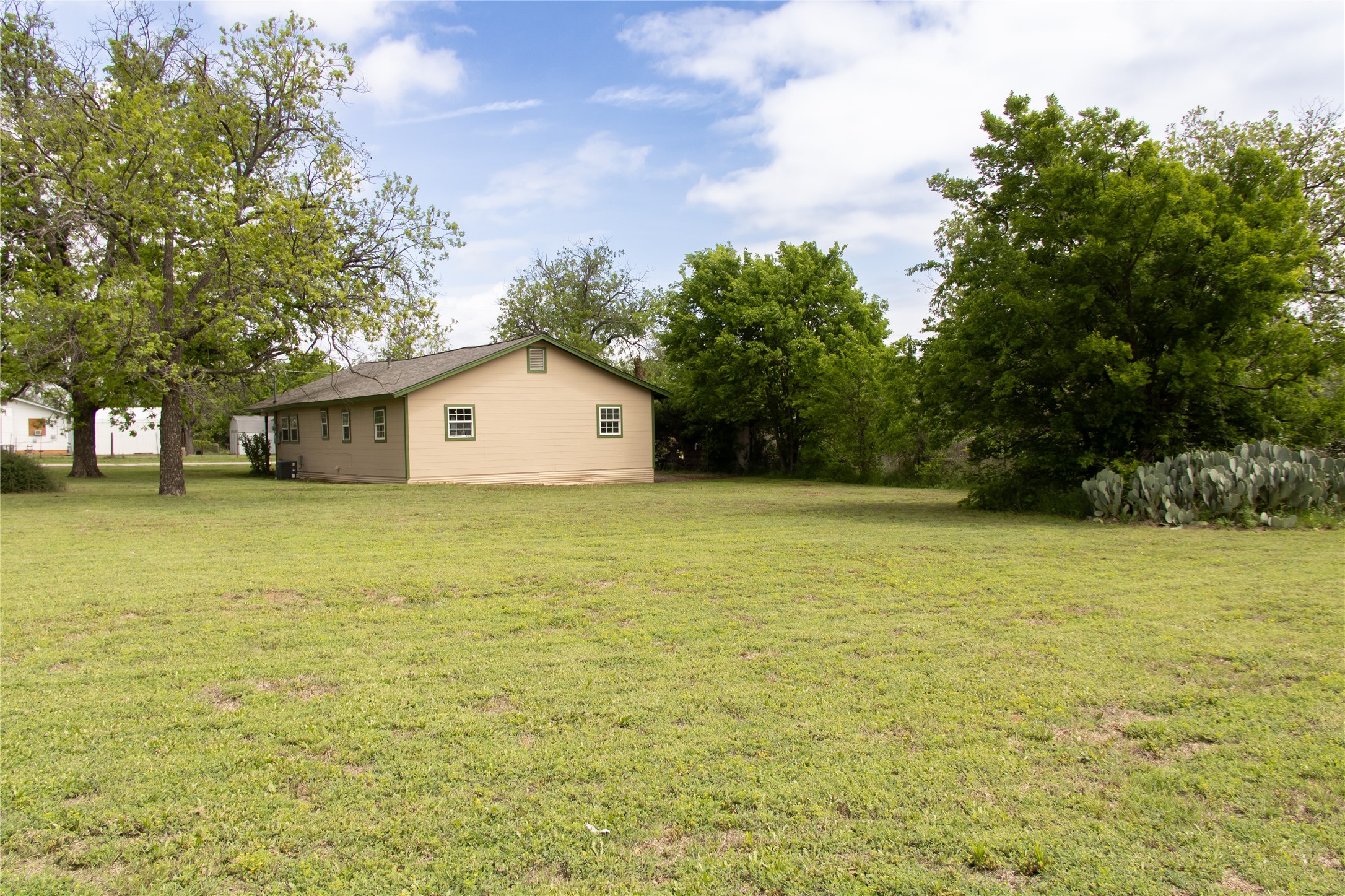 311 Spann Street Bangs TX 76823