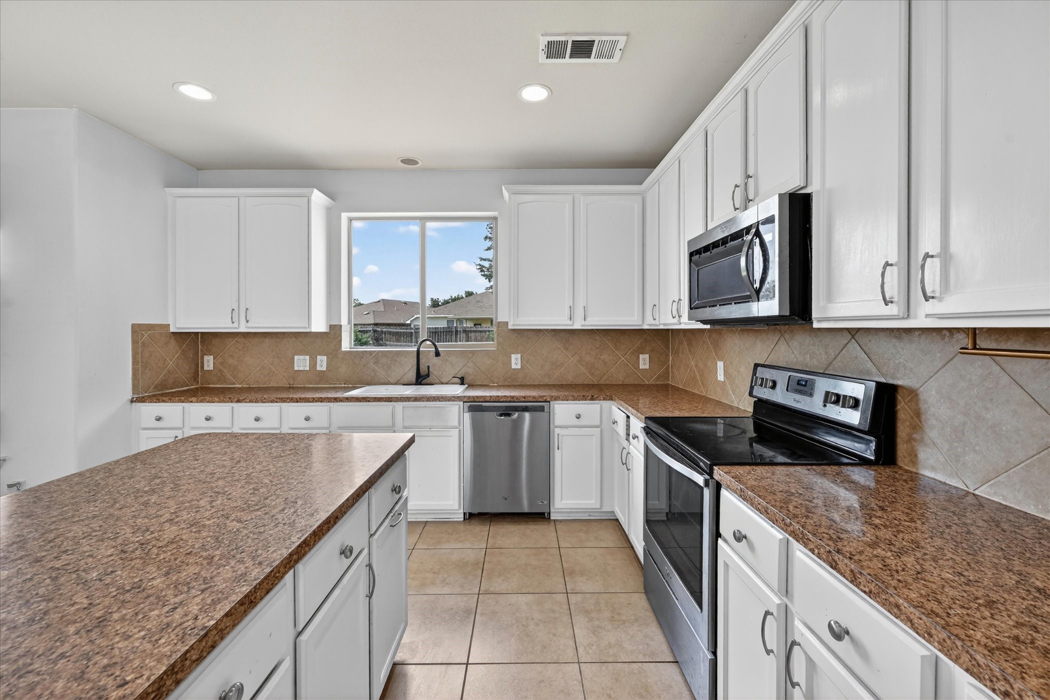 2014 Davy Crockett Drive Forney TX 75126