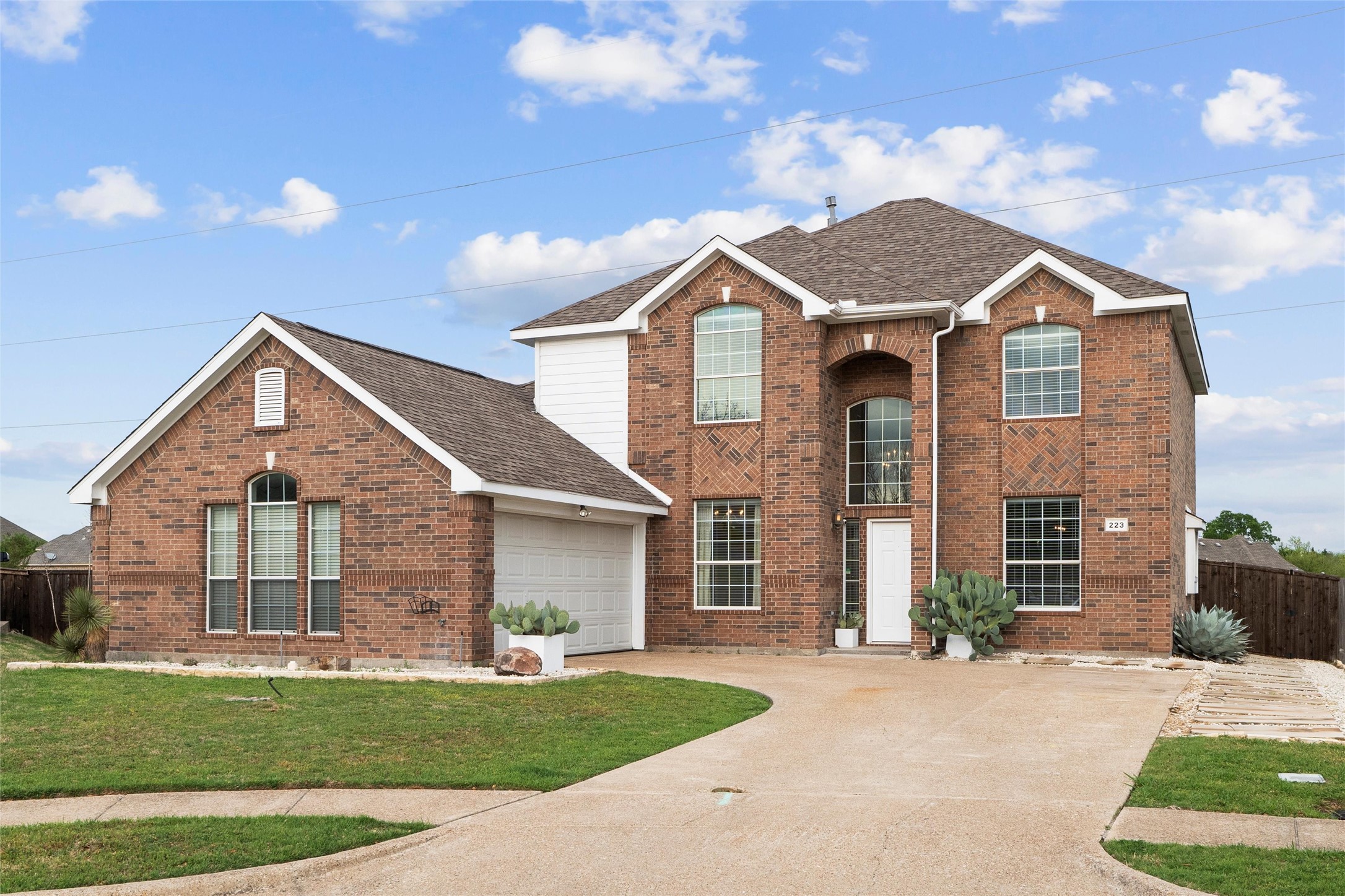 223 Ephraim Court Glenn Heights TX 75154
