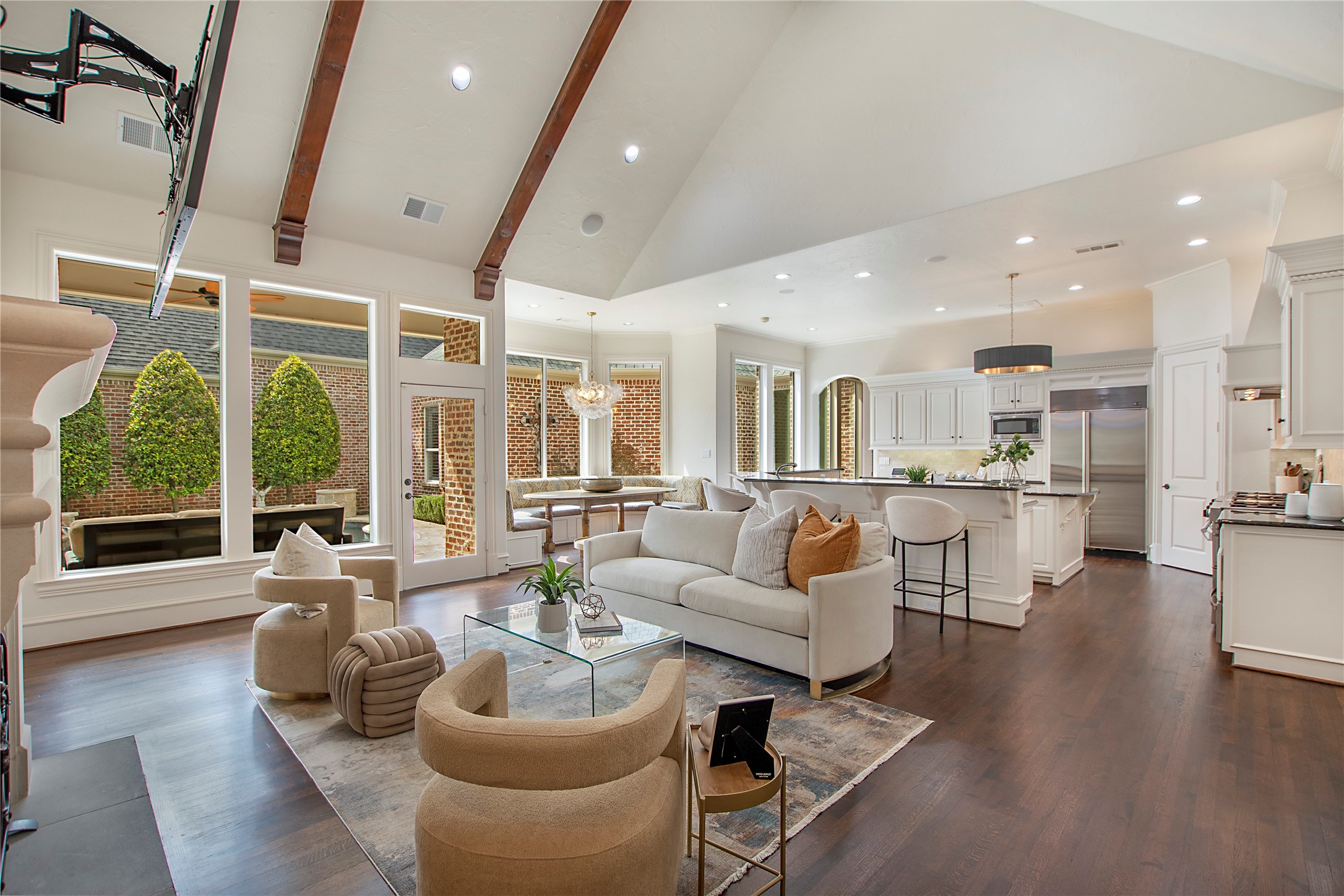 44 Abbey Woods Lane Dallas TX 75248