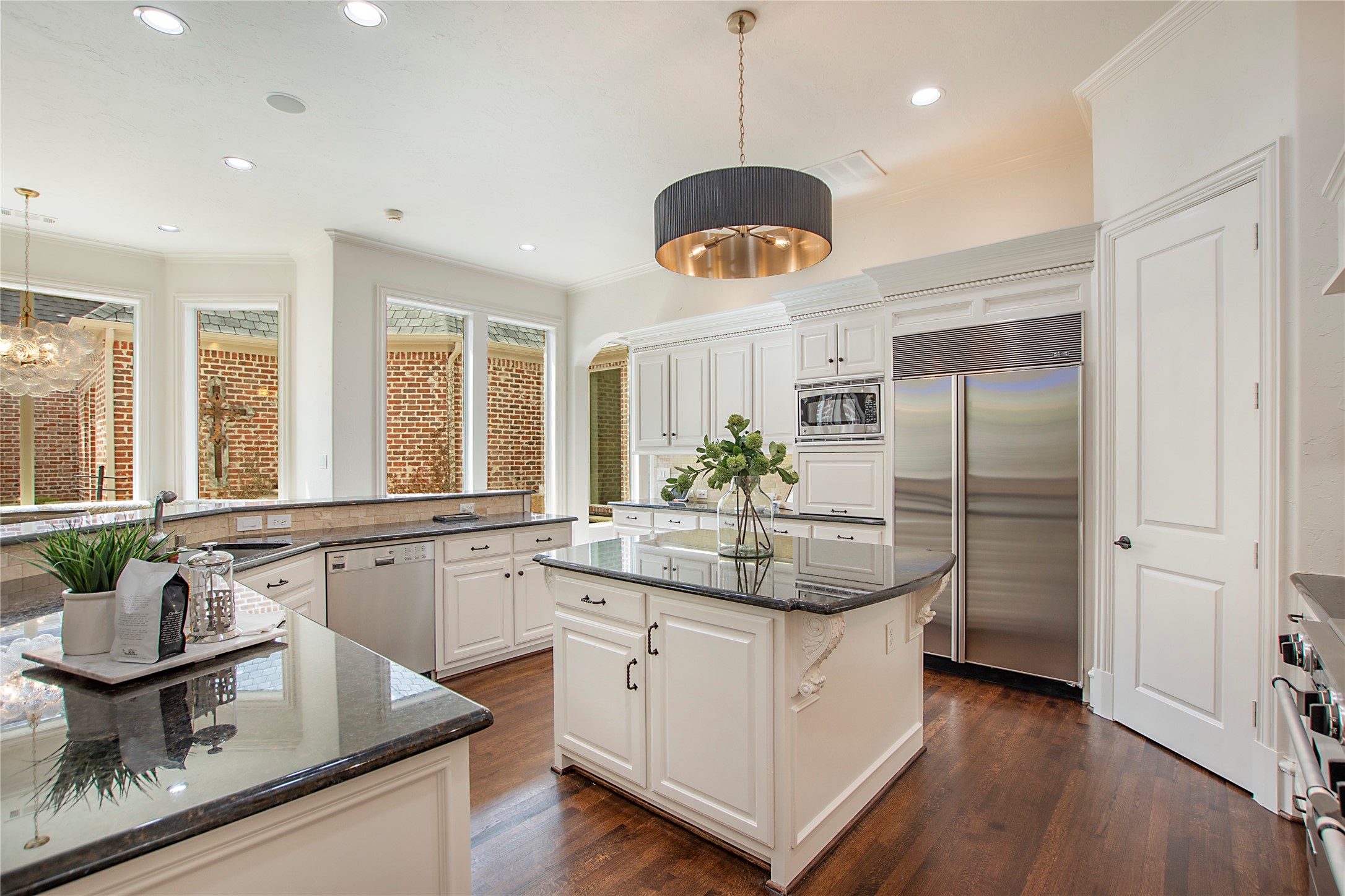 44 Abbey Woods Lane Dallas TX 75248