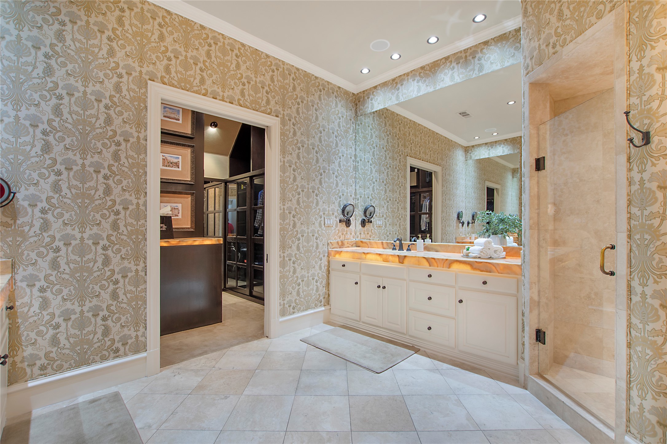 44 Abbey Woods Lane Dallas TX 75248