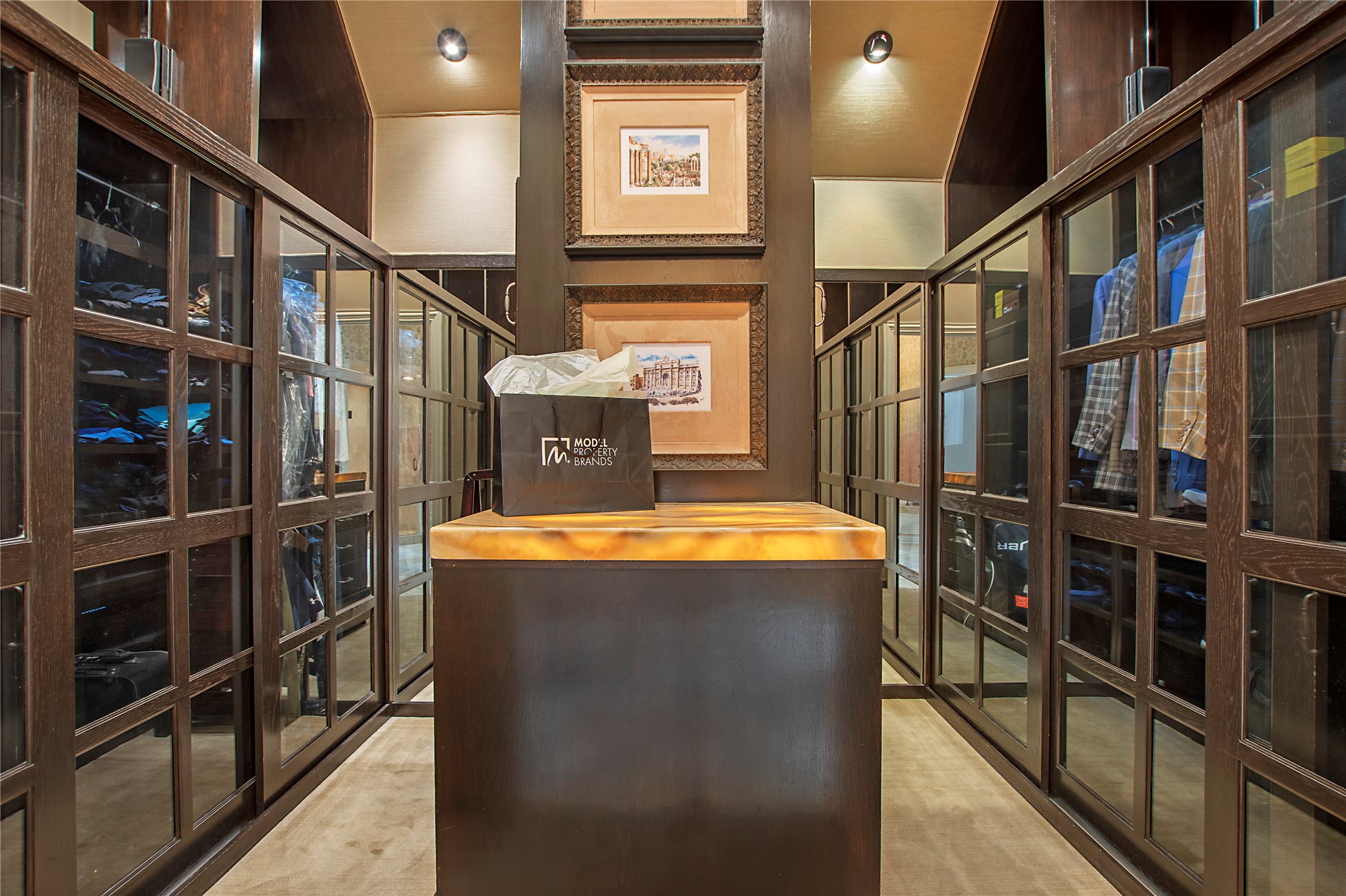 44 Abbey Woods Lane Dallas TX 75248