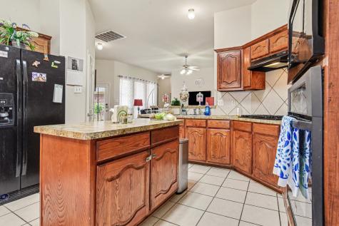 3210 Silver Springs Way Rowlett TX 75089