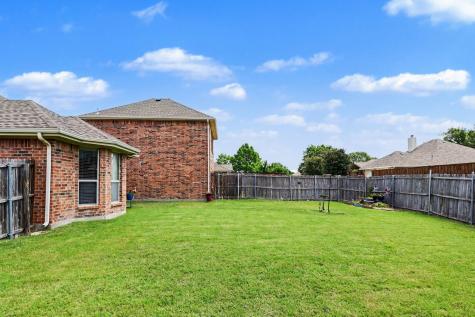 3210 Silver Springs Way Rowlett TX 75089