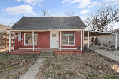 306 Hall Street Whitesboro TX 76273