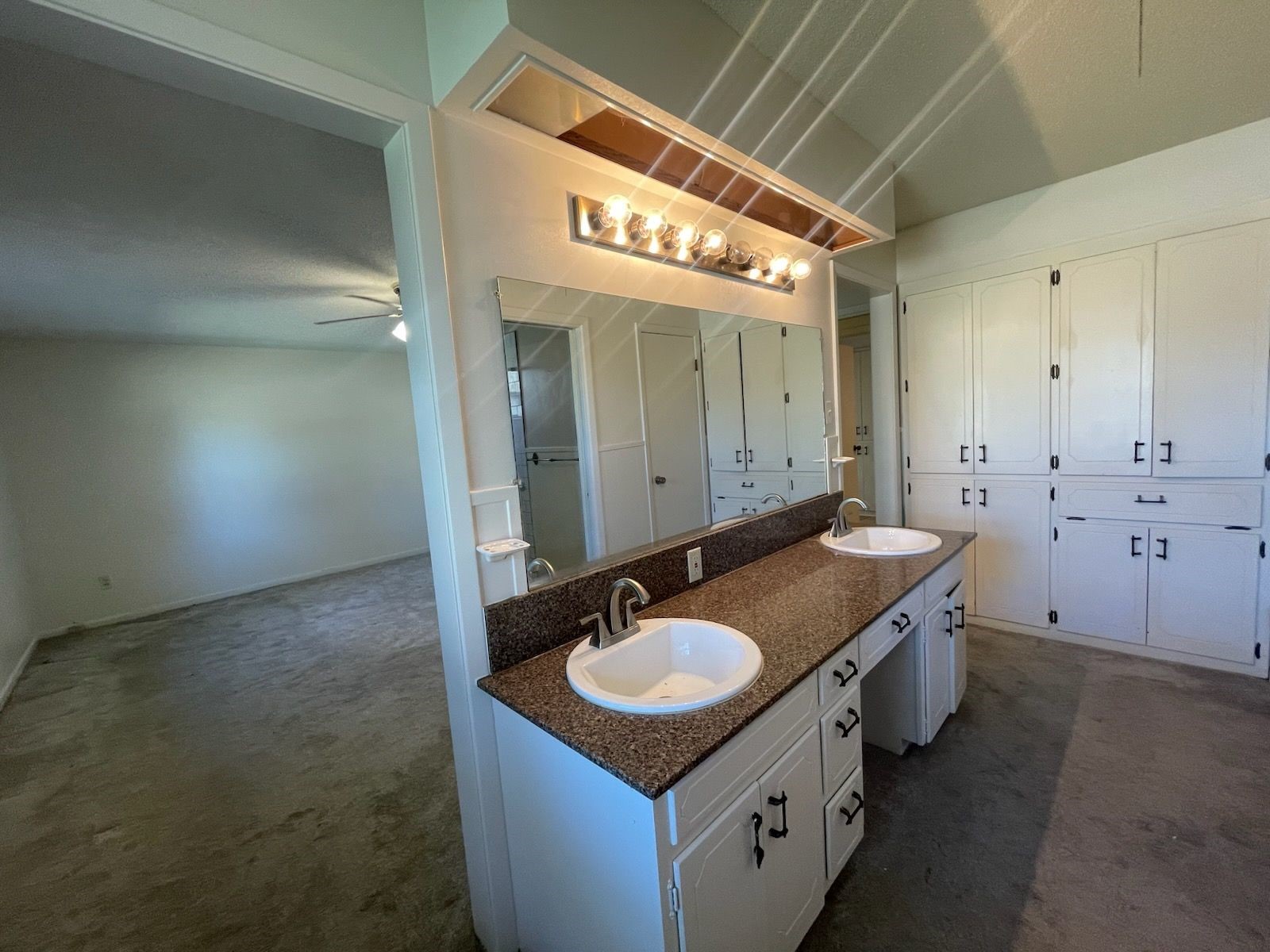 104 Skipcha Trail Lampasas TX 76550