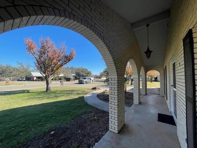104 Skipcha Trail Lampasas TX 76550