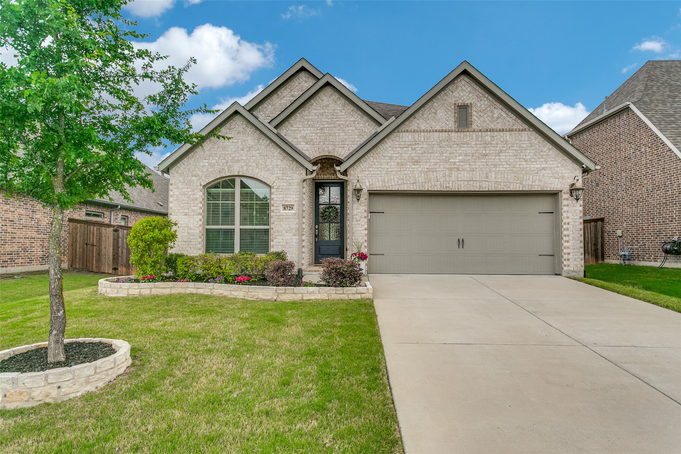 8729 Navidad Falls Drive Mckinney TX 75071