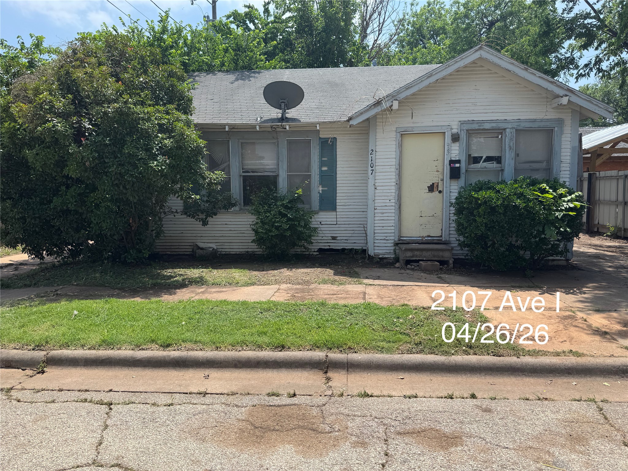 2107 Avenue I Wichita Falls TX 76309