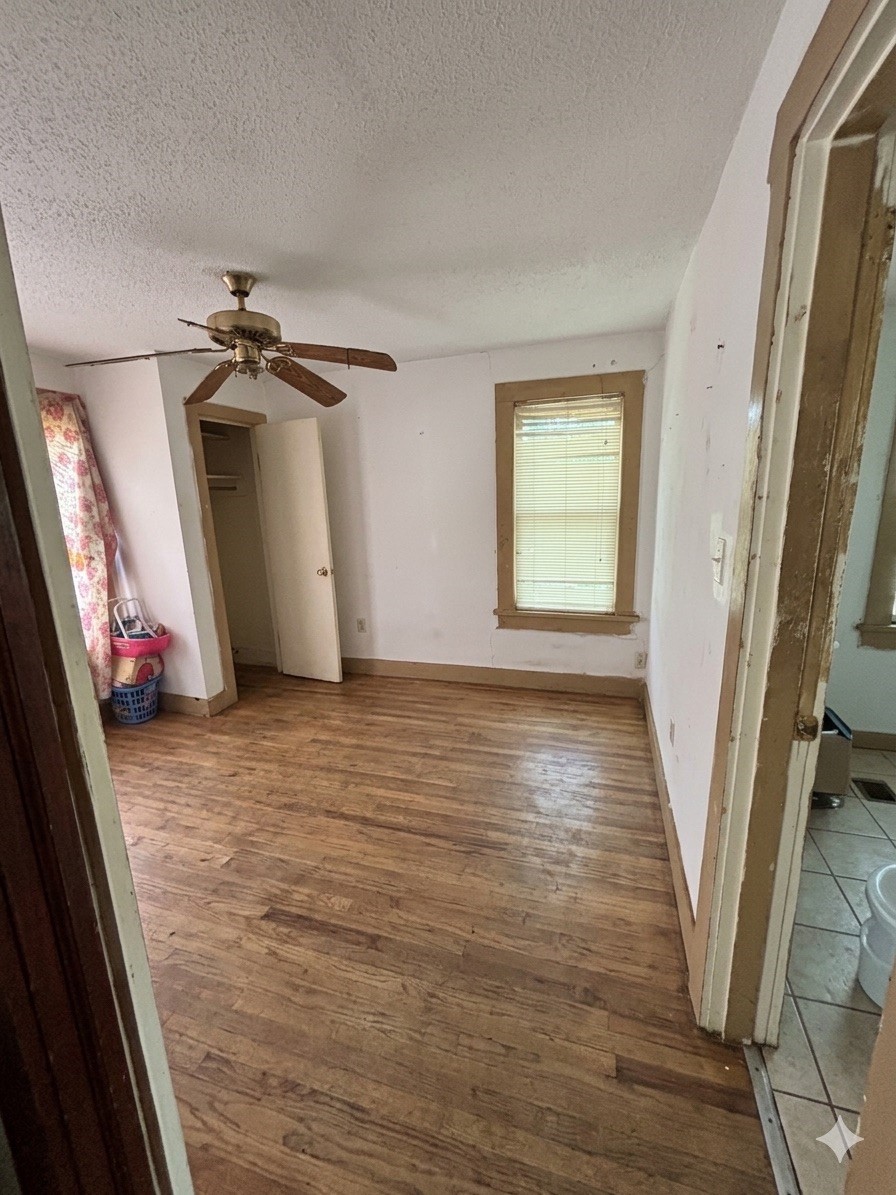 2107 Avenue I Wichita Falls TX 76309