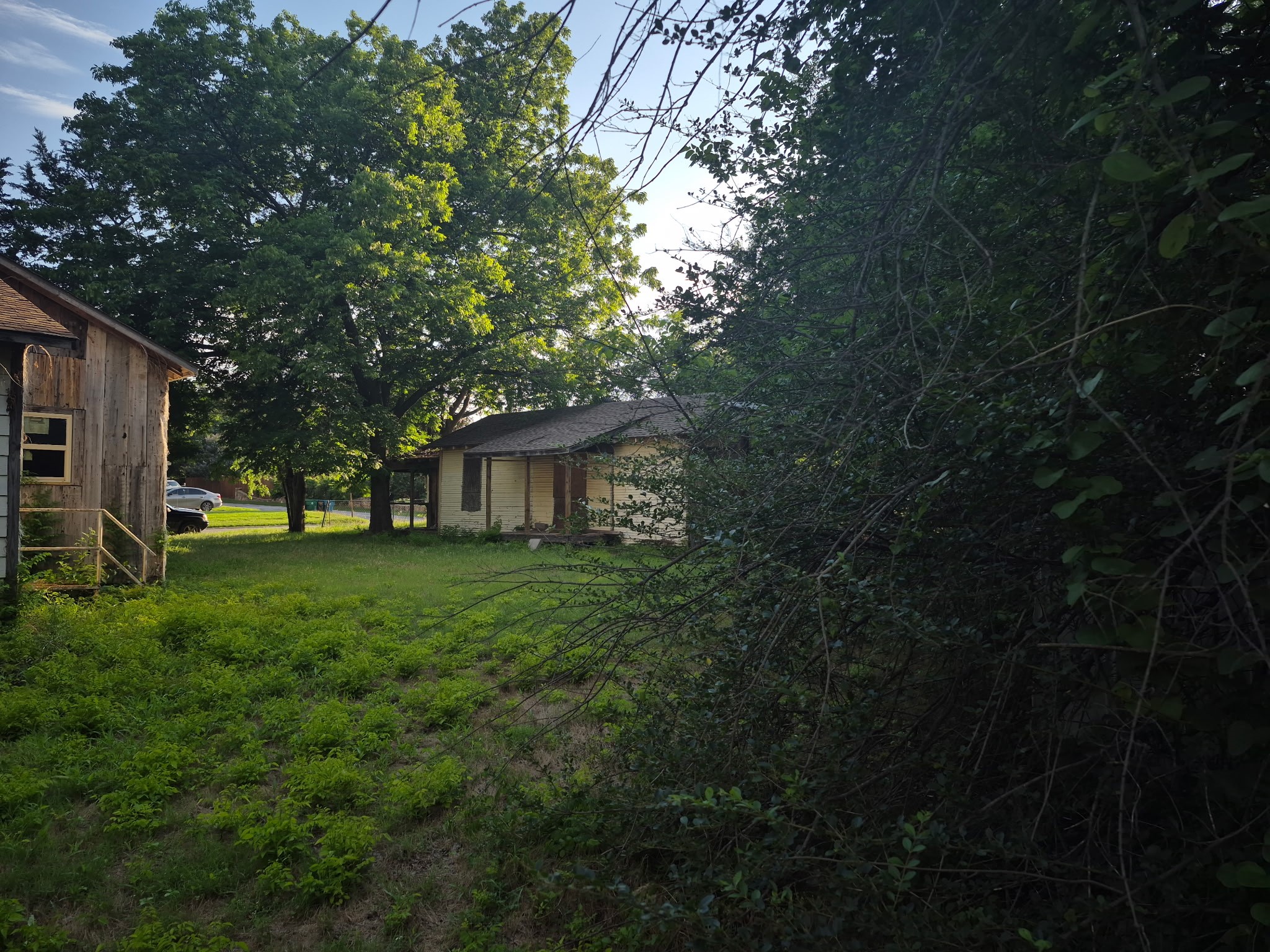 317/319 Elba Street Bowie TX 76230