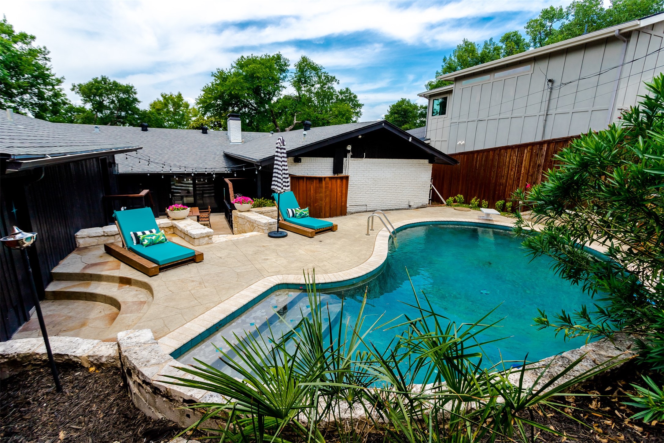 9744 Wisterwood Drive Dallas TX 75238