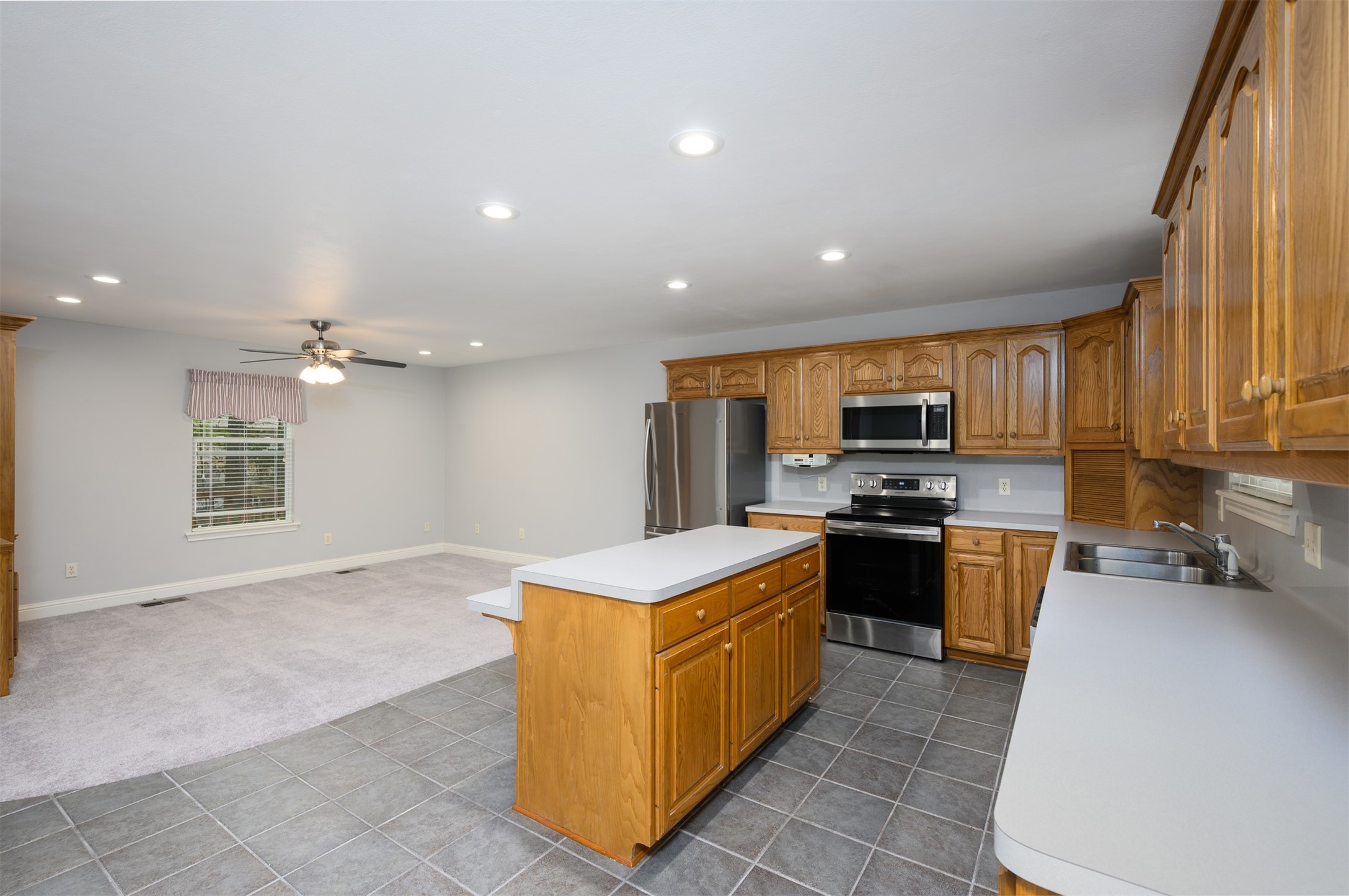 203 Lakewood Circle Holly Lake Ranch TX 75765