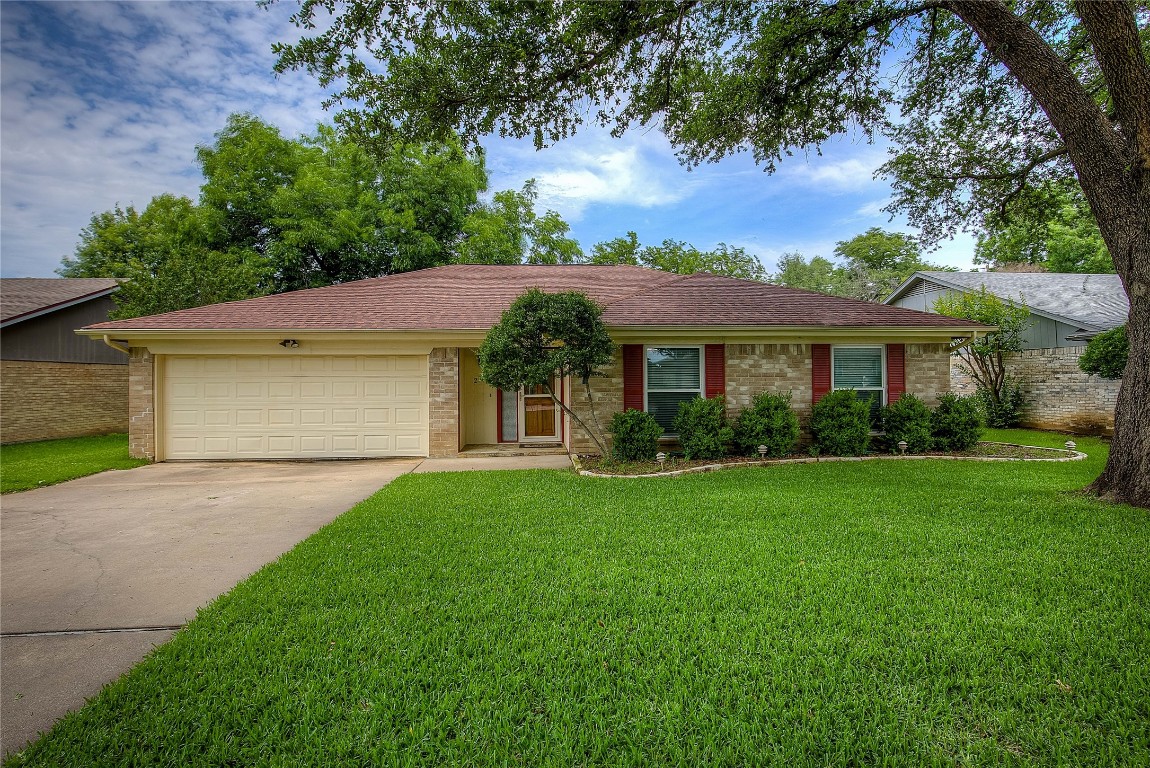 2505 Blue Quail Drive Arlington TX 76017