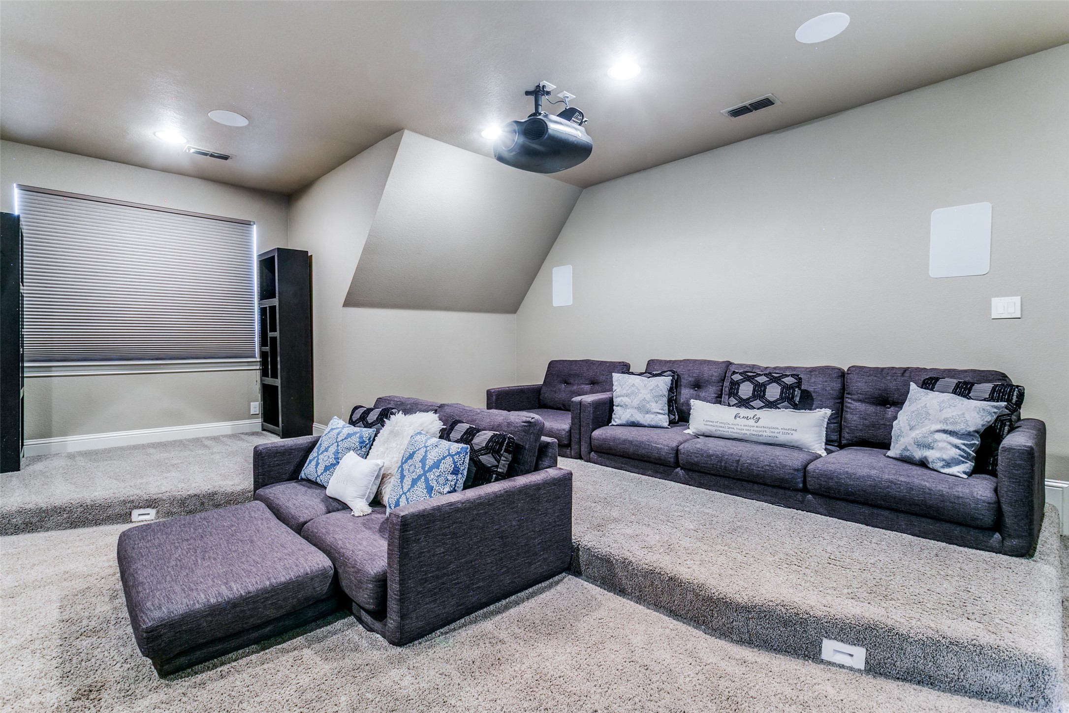 6800 Woodland Hills Drive North Richland Hills TX 76182