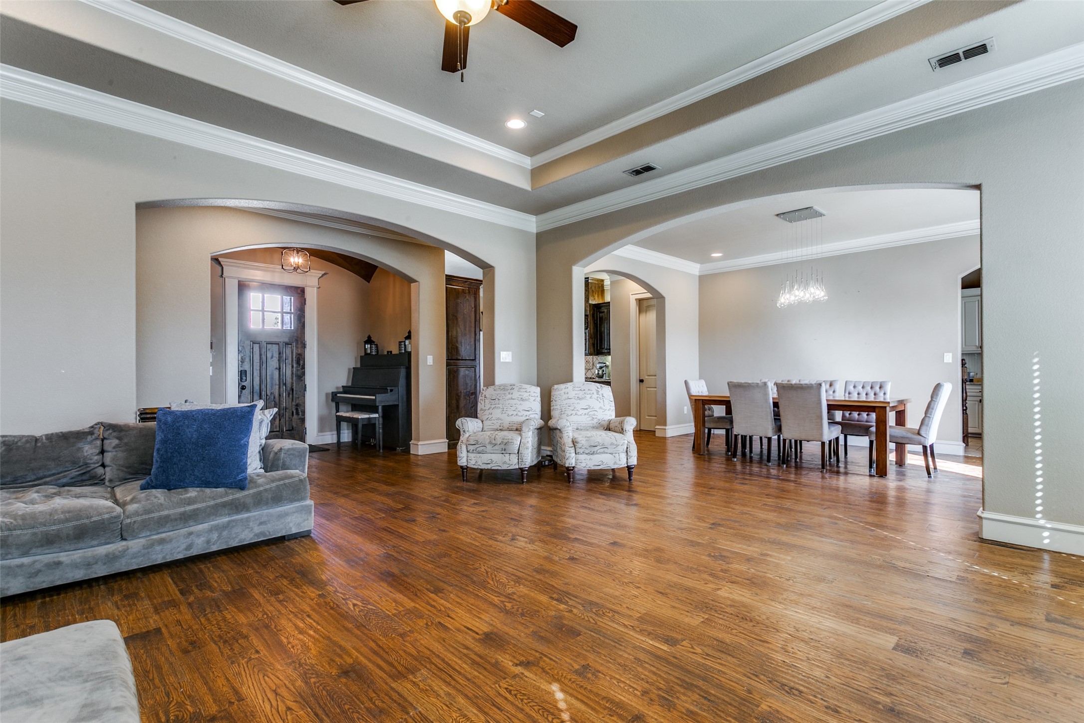 6800 Woodland Hills Drive North Richland Hills TX 76182