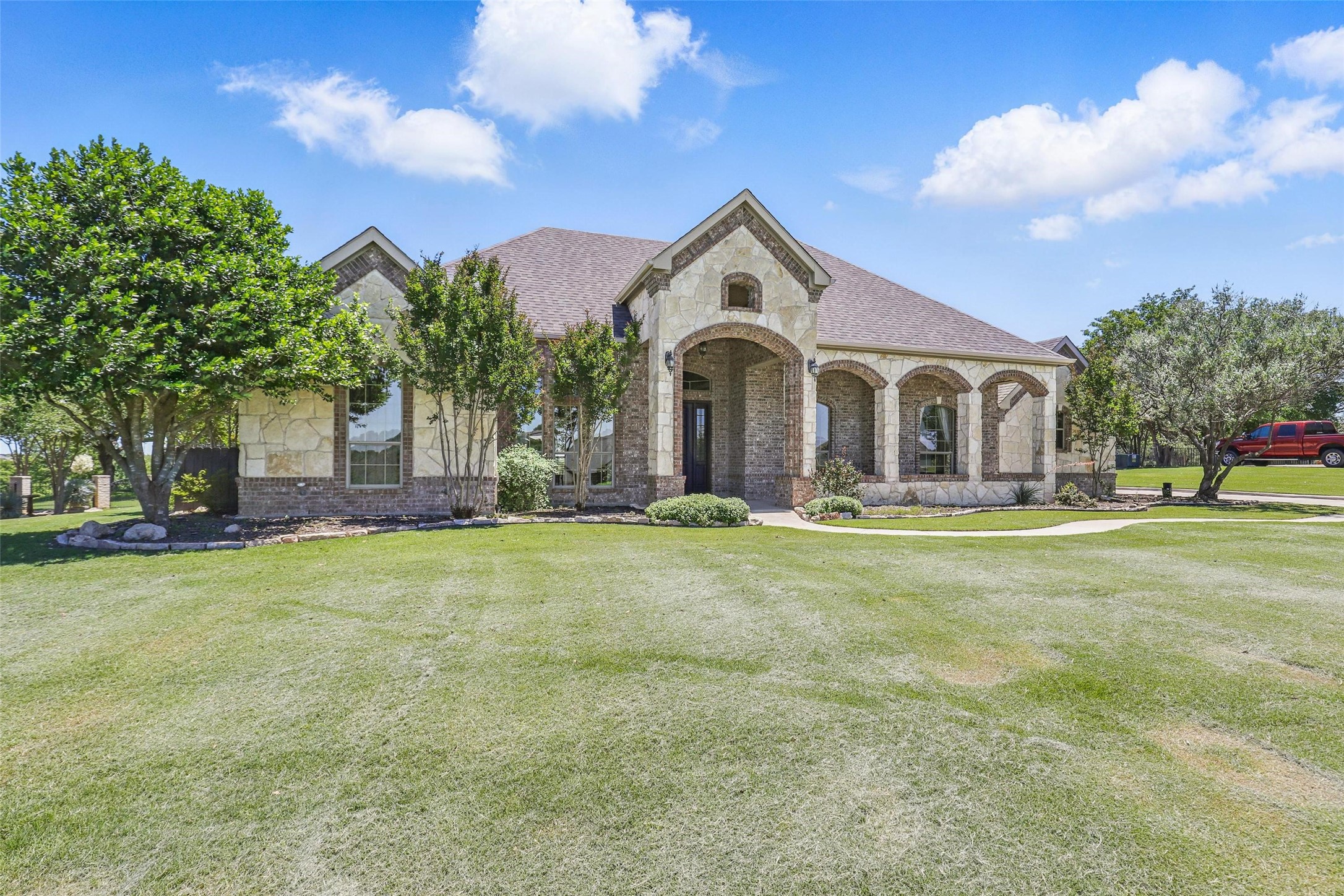 118 Top Flight Drive Weatherford TX 76087
