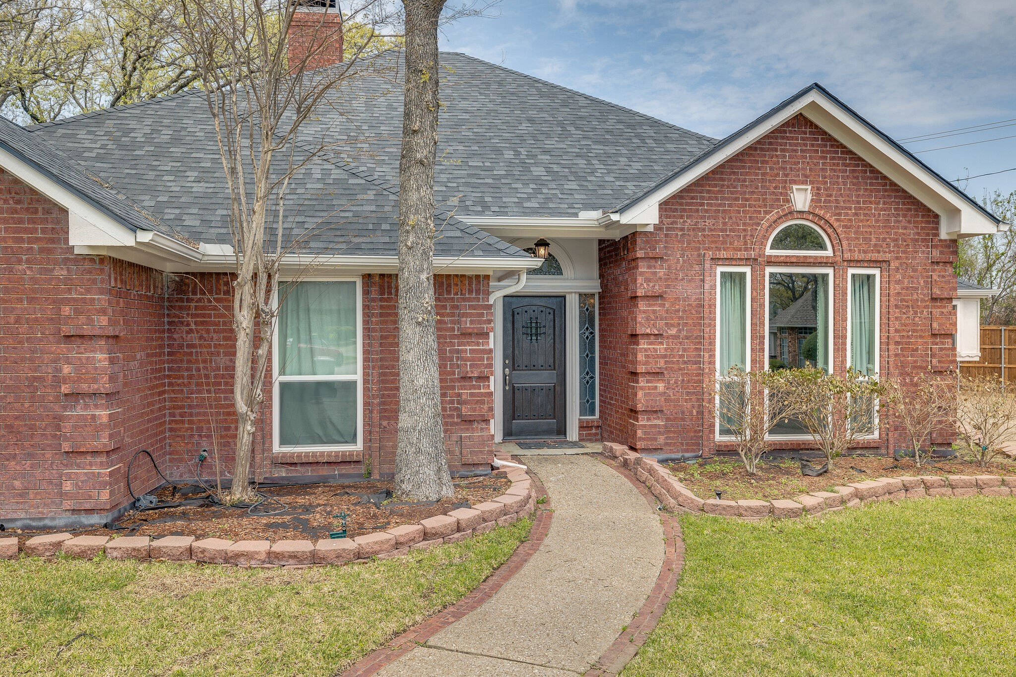 2315 Ox Bow Court Arlington TX 76006