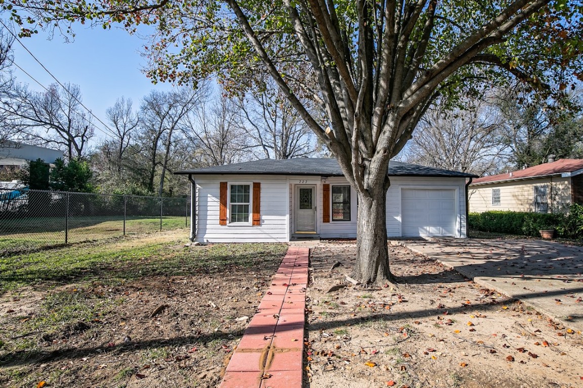 727 S Baxter Avenue Tyler TX 75701