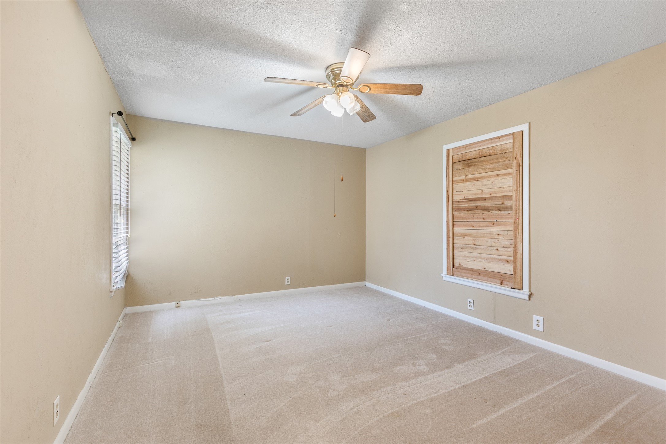1808 W College Street Sherman TX 75092