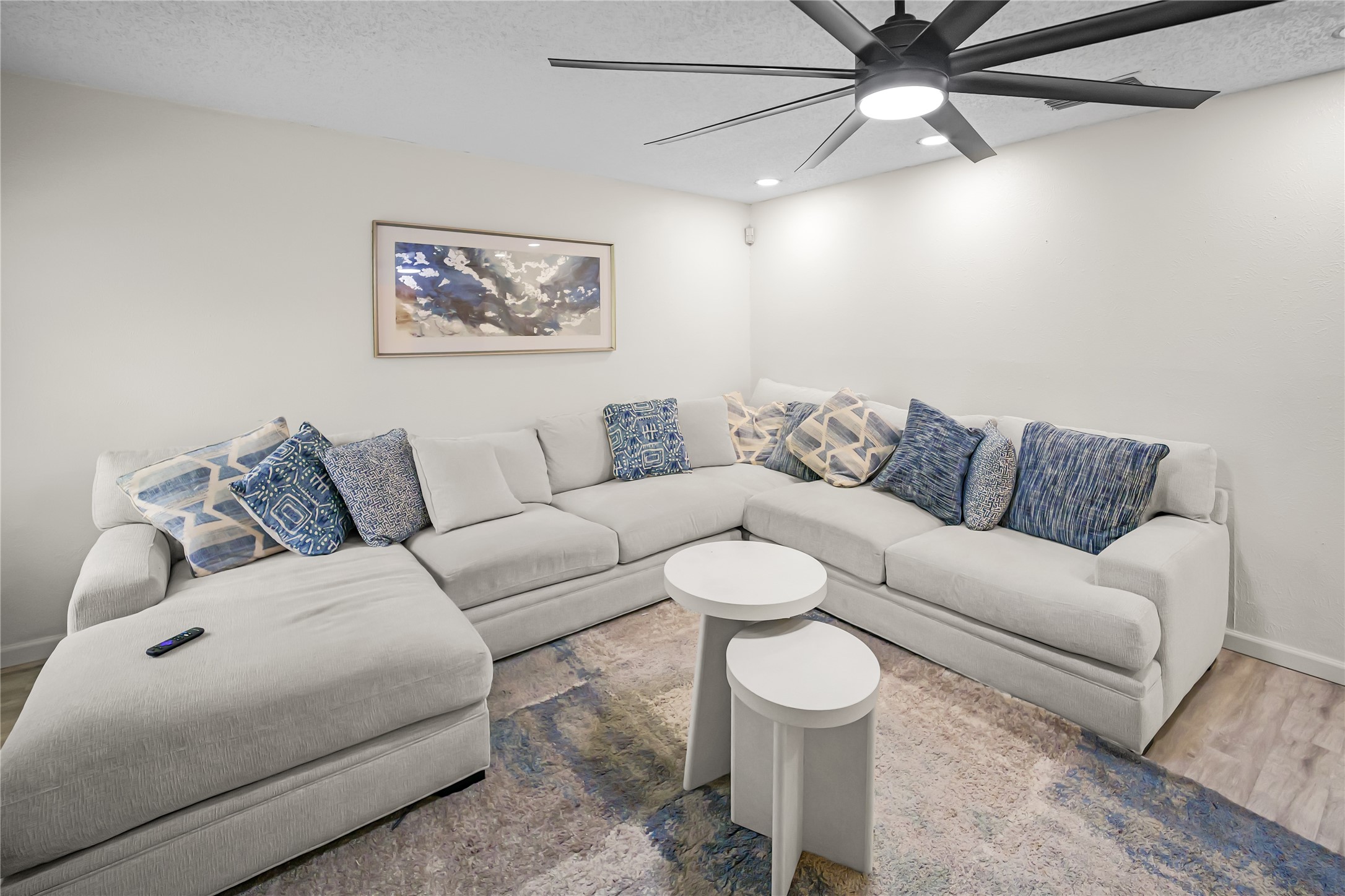 834 Brian Drive Grand Prairie TX 75052