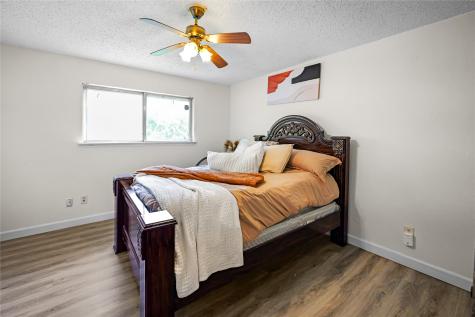 834 Brian Drive Grand Prairie TX 75052