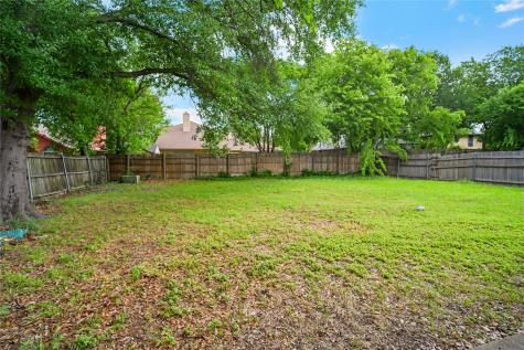 834 Brian Drive Grand Prairie TX 75052