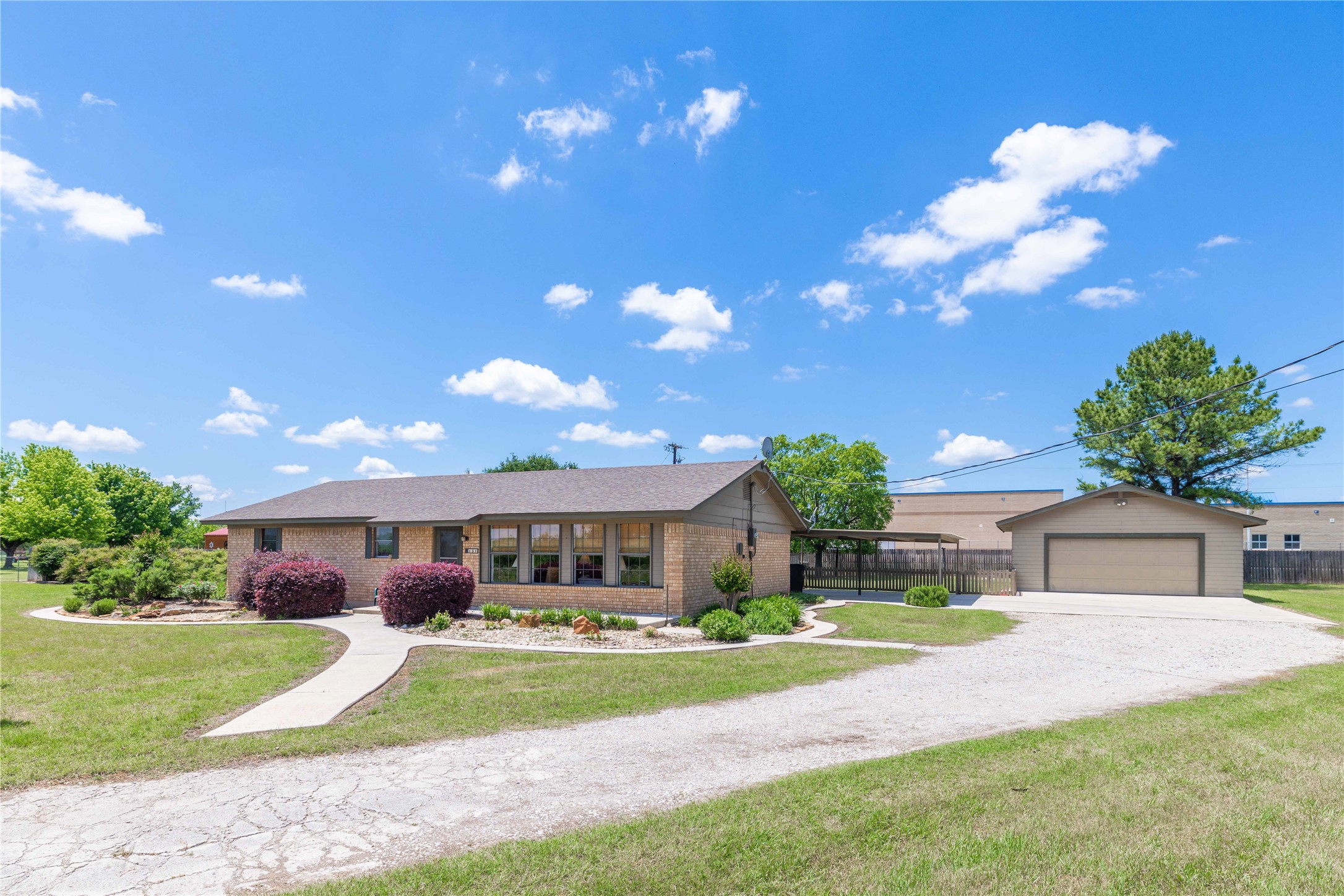 151 E River Oaks Road Early TX 76802