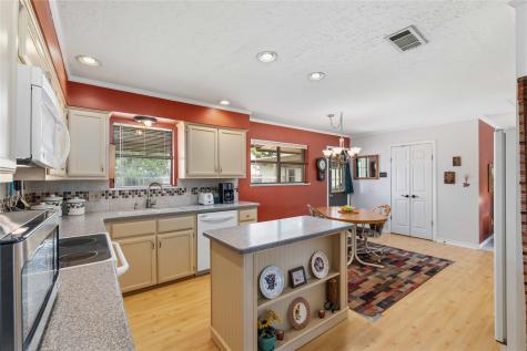 151 E River Oaks Road Early TX 76802