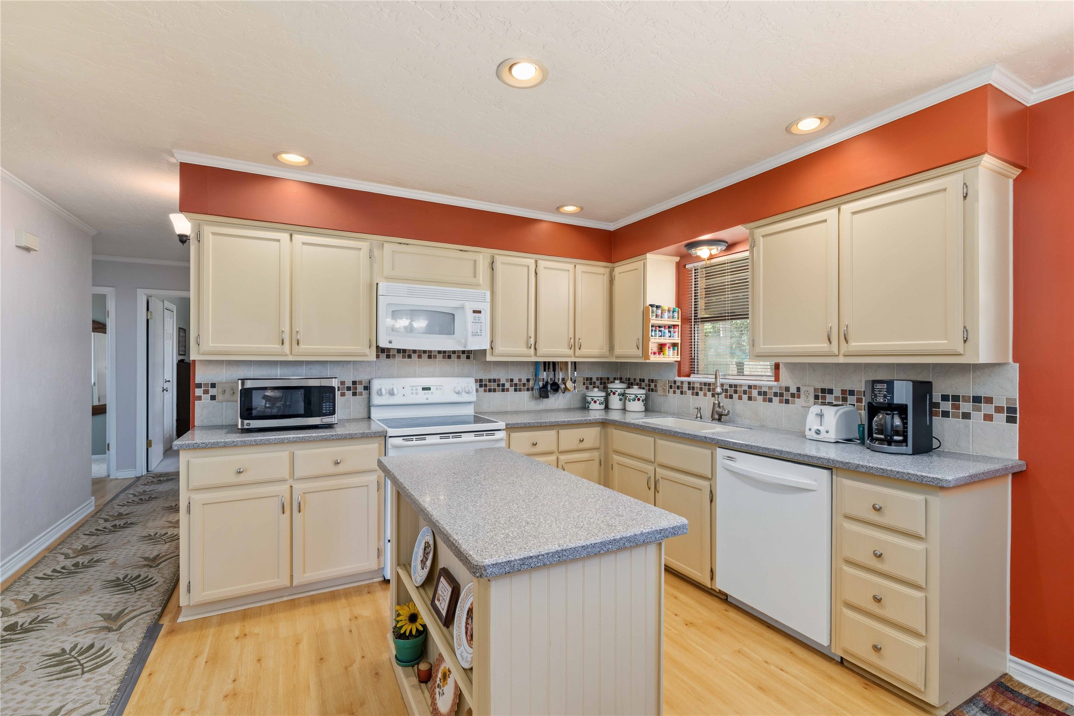151 E River Oaks Road Early TX 76802