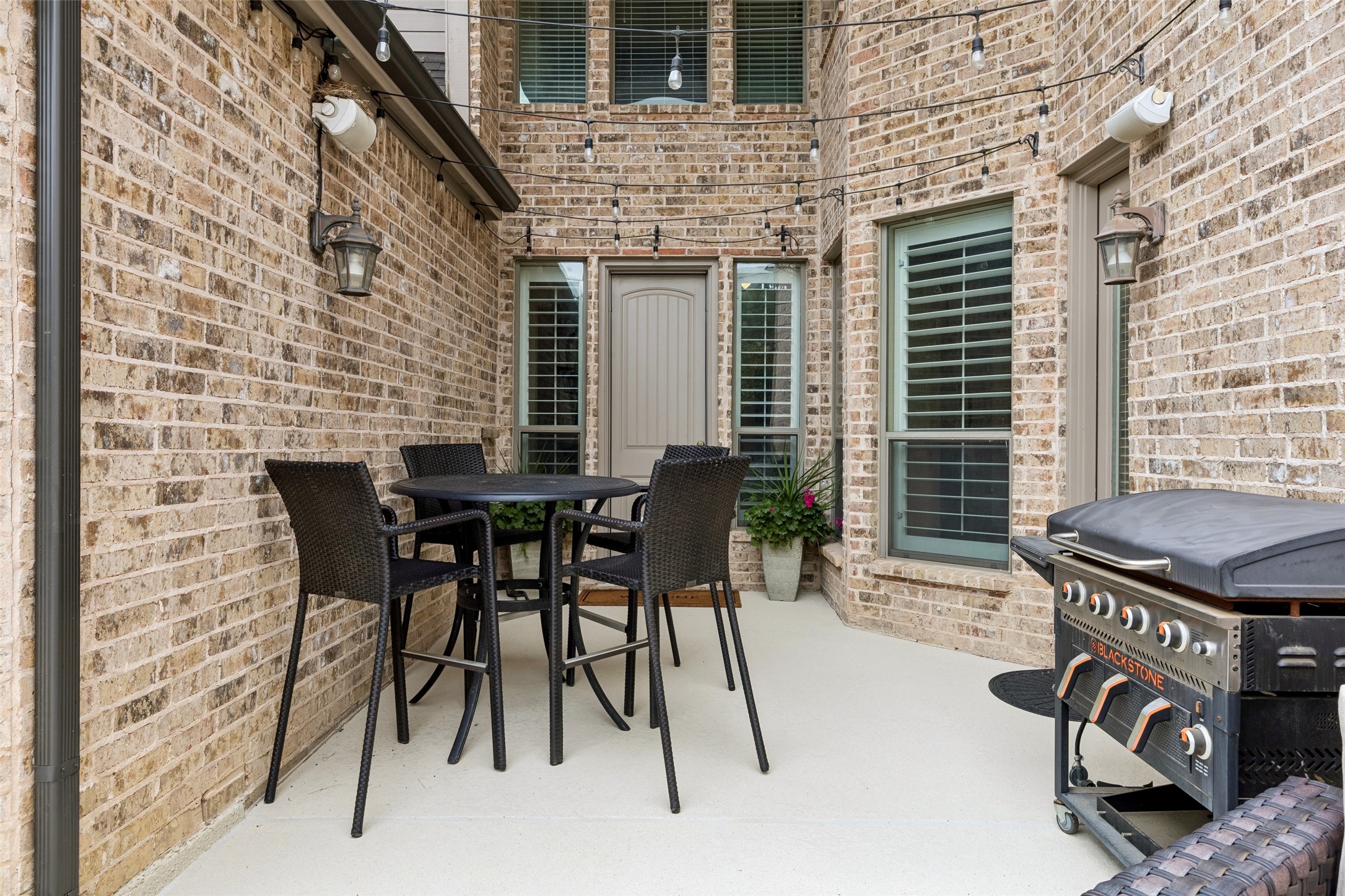 11124 Berkeley Hall Lane Frisco TX 75033