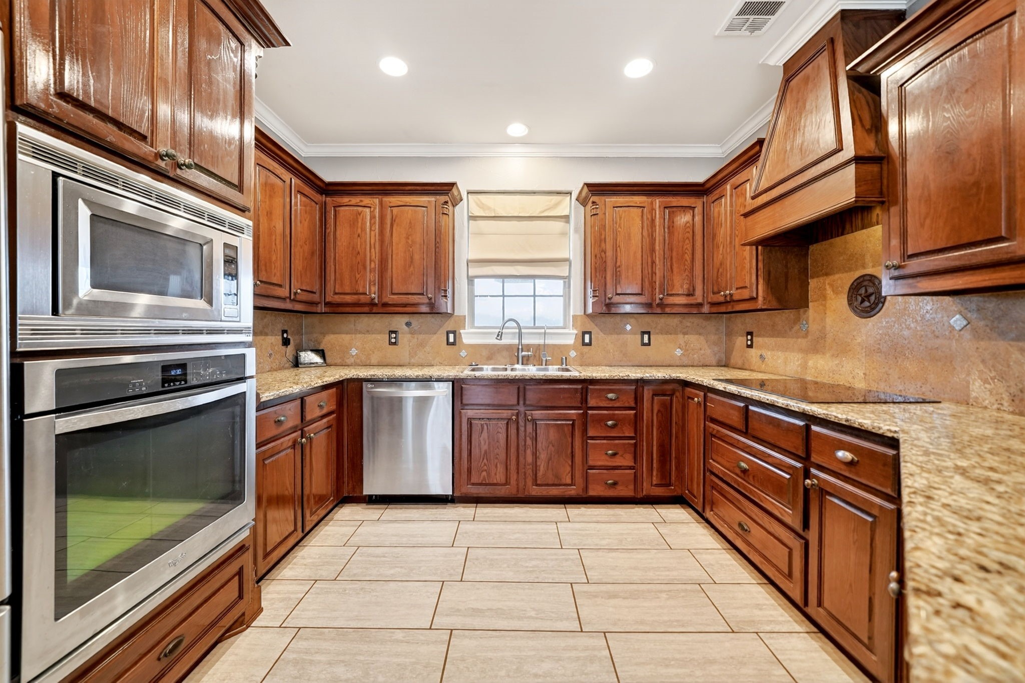 506 Eagle Pass Royse City TX 75189