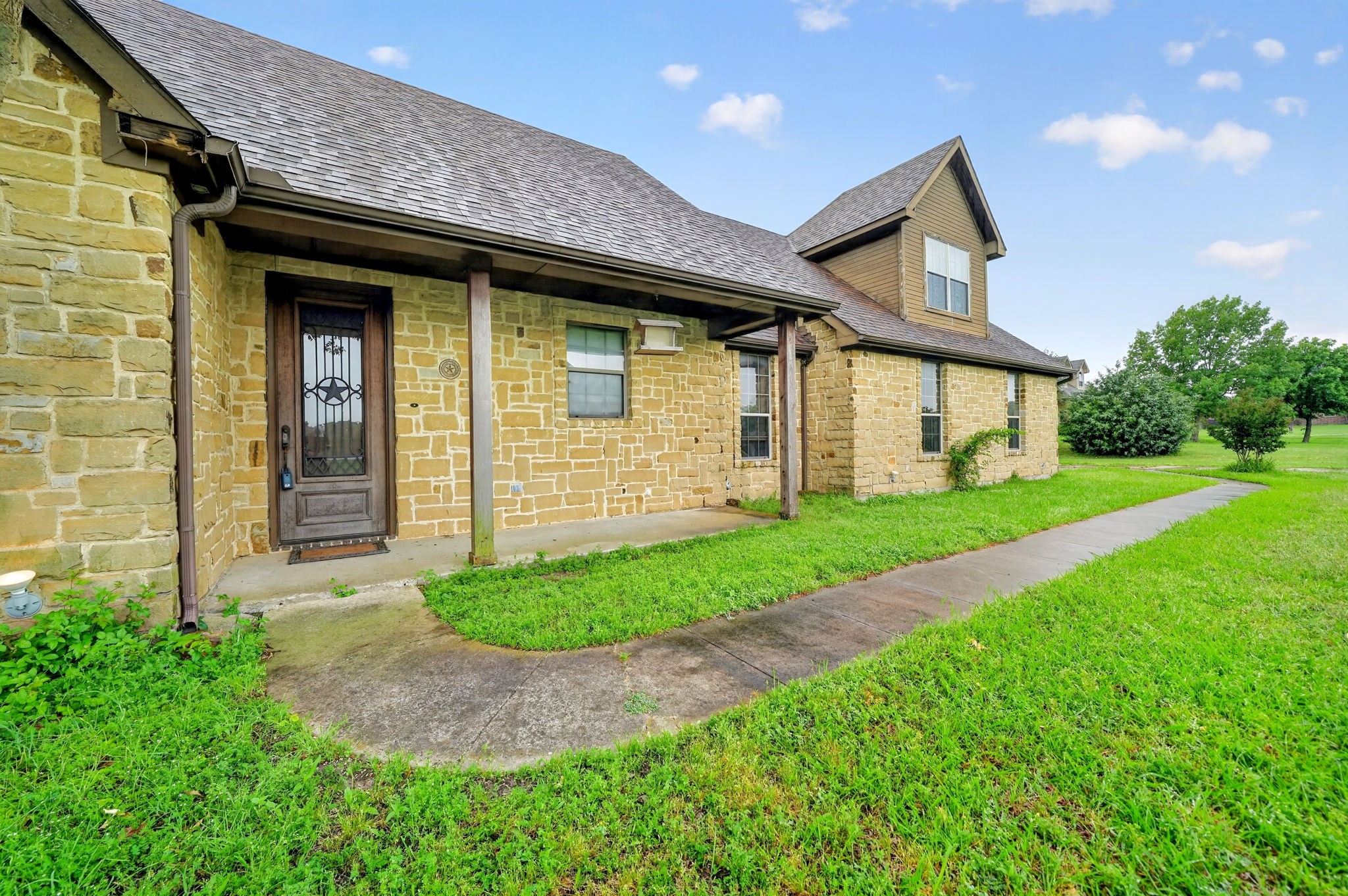 506 Eagle Pass Royse City TX 75189