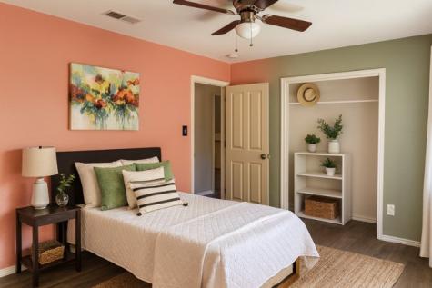 410 W 11th Street Bonham TX 75418