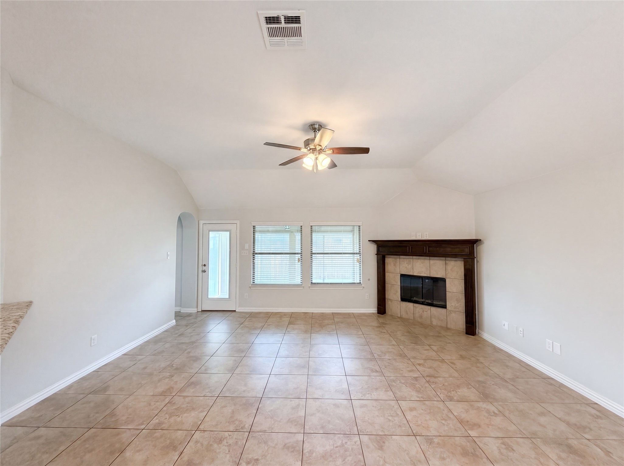709 Ravenwood Drive Saginaw TX 76179