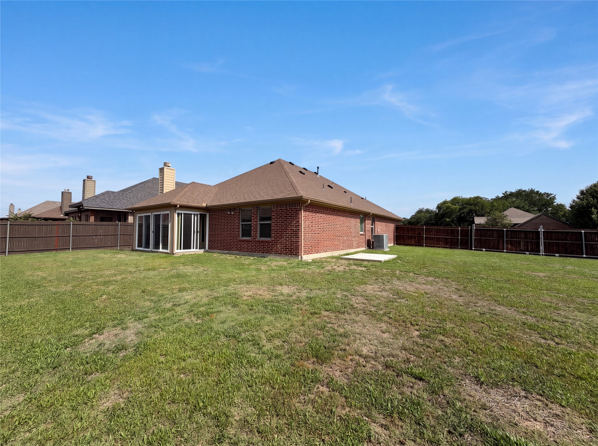 709 Ravenwood Drive Saginaw TX 76179