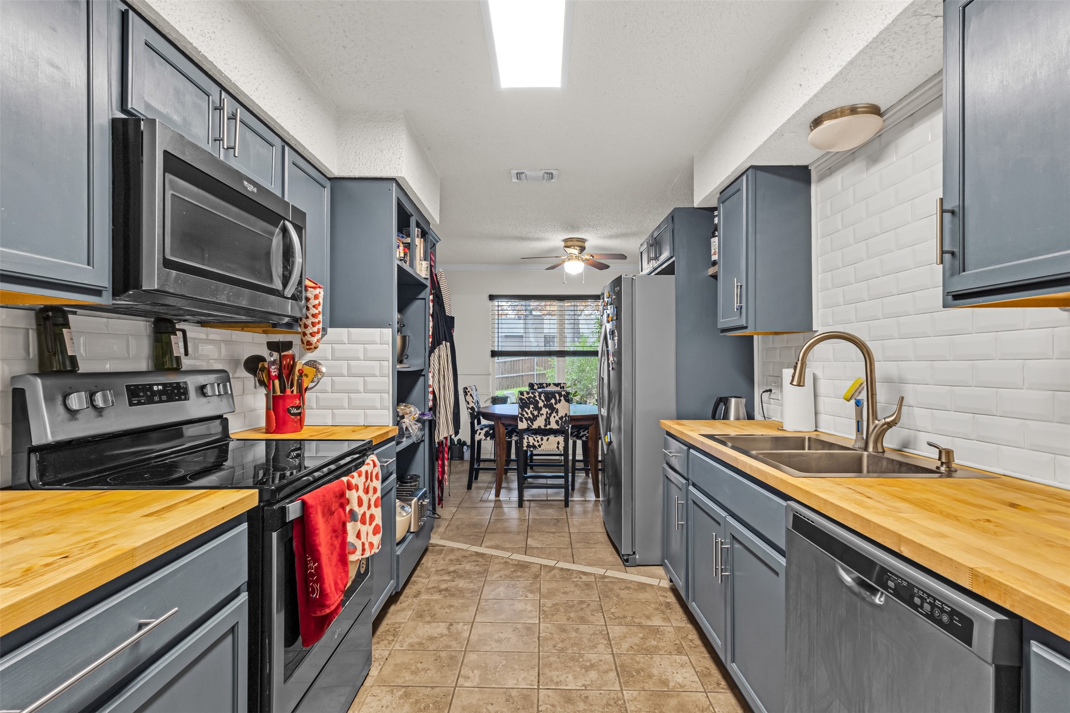 7521 Yolanda Drive Fort Worth TX 76112