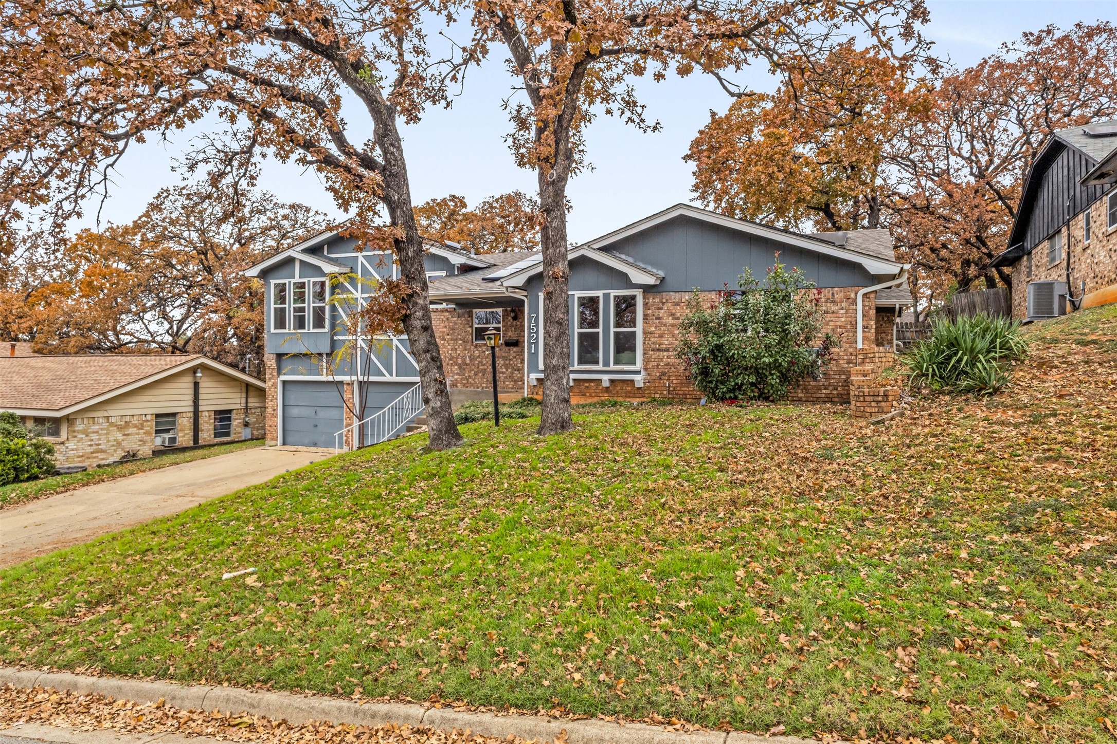 7521 Yolanda Drive Fort Worth TX 76112
