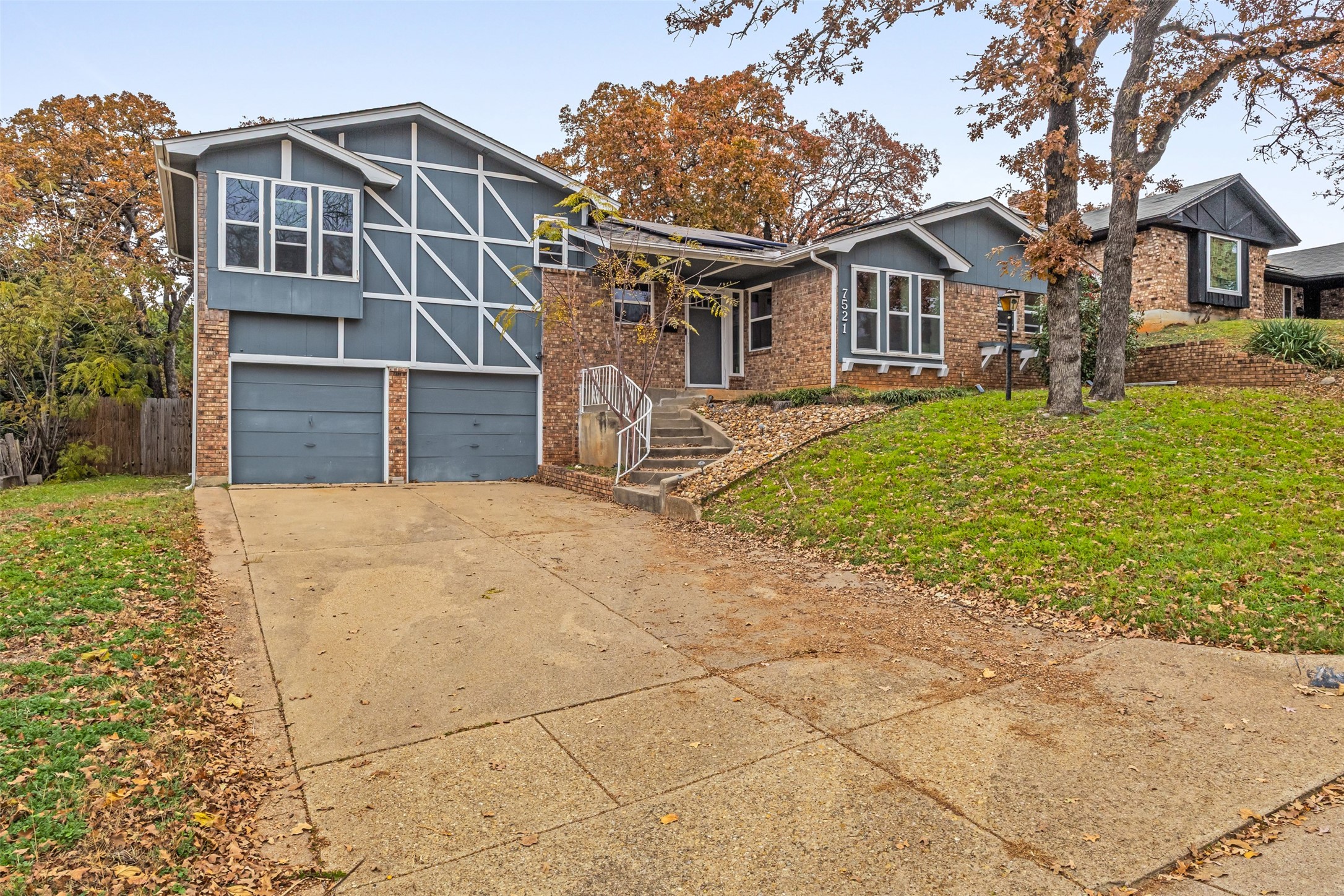 7521 Yolanda Drive Fort Worth TX 76112